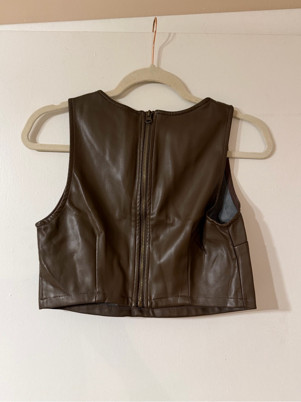 Kirious Brown Faux Leather Cropped Tank Top - Picture 3 of 4